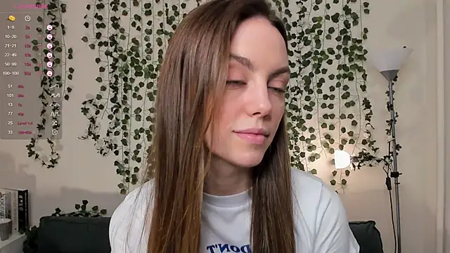 sweet and flirt online show from 11/07/25, 08:03