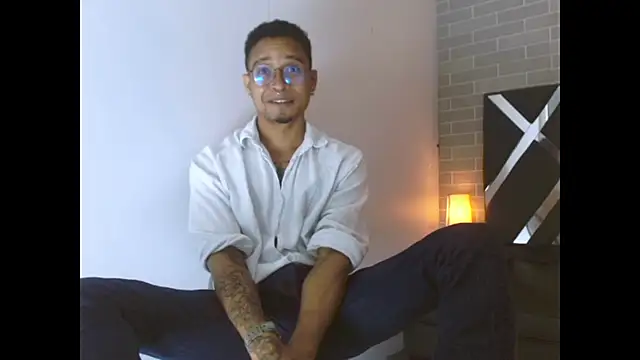 Jayden Morris online show from 04/18/26, 02:04