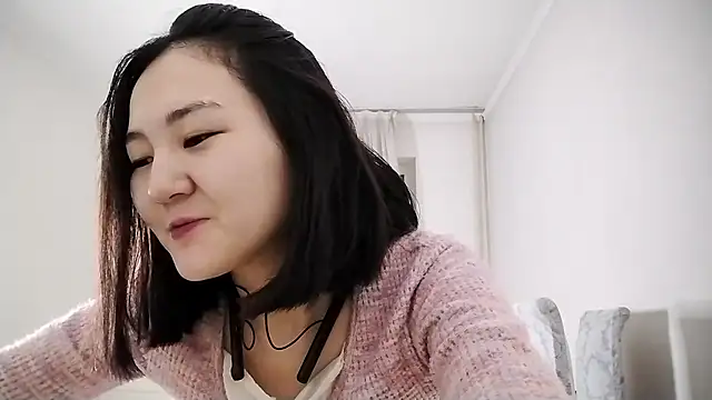 Lyndasilk online show from 11/07/25, 03:12