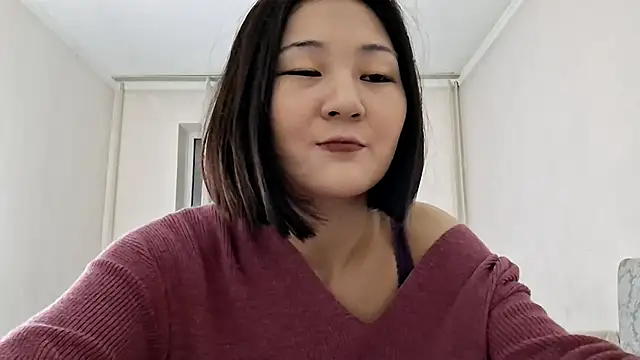 Snapshot of Lyndasilk chatting on 03/03/26, 02:23 Lyndasilk online show from 03/03/26, 02:23