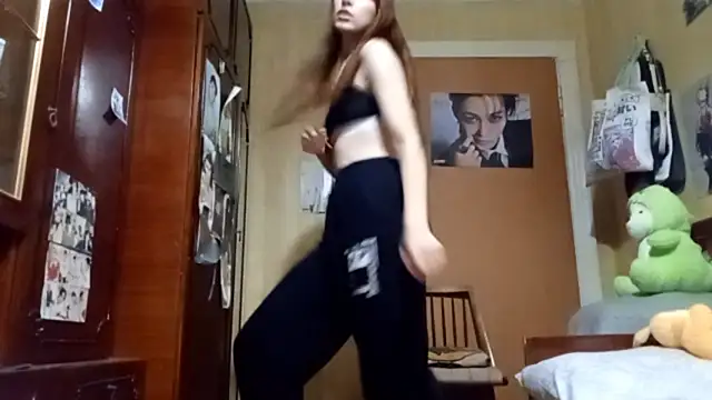 Miralily online show from 10/16/25, 03:57