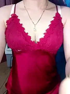 LeanaLy online show from 04/16/26, 01:01