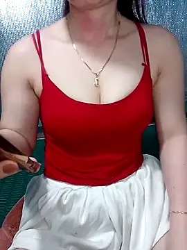 LeanaLy online show from 05/29/26, 01:58