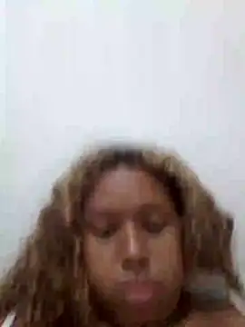 Camilanifeta online show from 12/23/25, 01:47