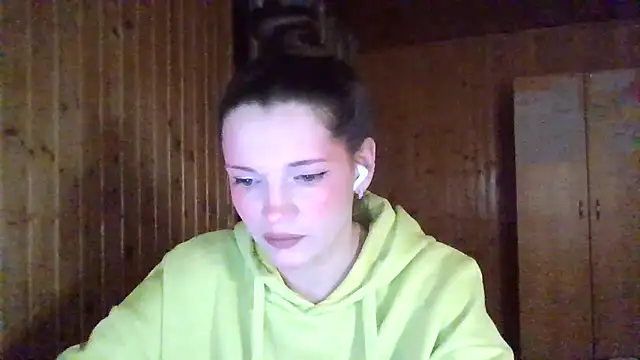 AmeliieLaFleur online show from 03/04/26, 07:31