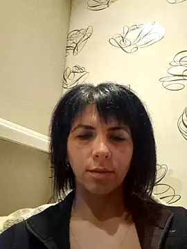 Snapshot of DacotaXxx chatting on 10/17/25, 08:11 DacotaXxx online show from 10/17/25, 08:11