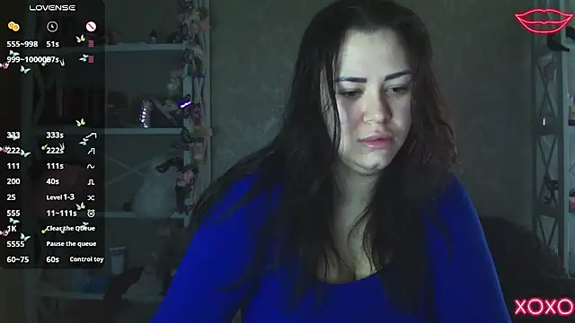 Snapshot of kiksee_ chatting on 02/25/26, 12:48 kiksee online show from 02/25/26, 12:48