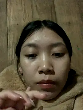 linh-lan1 online show from 11/18/25, 02:54