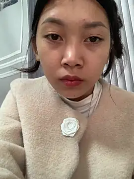 linh-lan1 online show from 01/15/26, 04:39