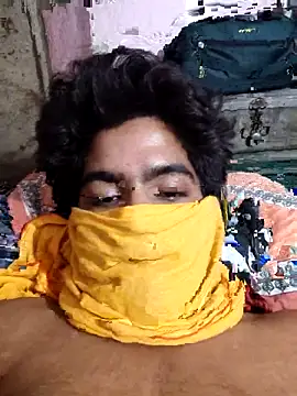 Snapshot of delhi__man_1 chatting on 04/27/26, 04:05 delhi man 1 online show from 04/27/26, 04:05