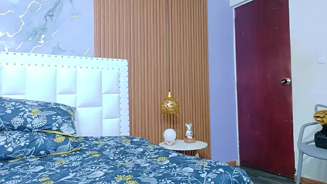 chubbykinkyygirl online show from 11/04/25, 12:48