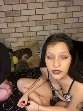 Spooky Luna online show from 10/14/25, 08:09