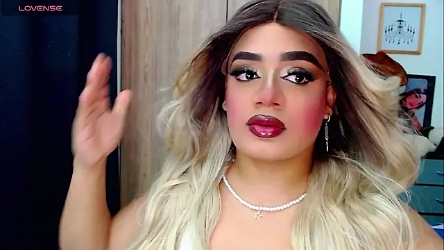 Sofiabigcock22 online show from 01/14/26, 06:02