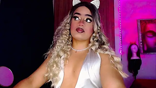 Sofiabigcock22 online show from 02/07/26, 11:36