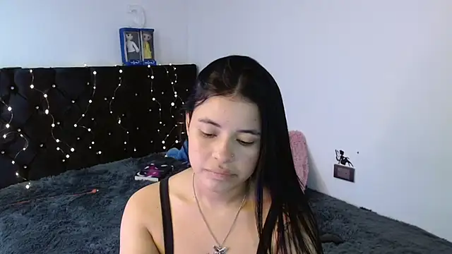 Megan ve online show from 10/28/25, 01:42