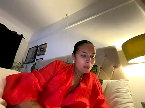 Snapshot of sexygoddessjessy chatting on 10/21/25, 08:20 sexygoddessjessy online show from 10/21/25, 08:20