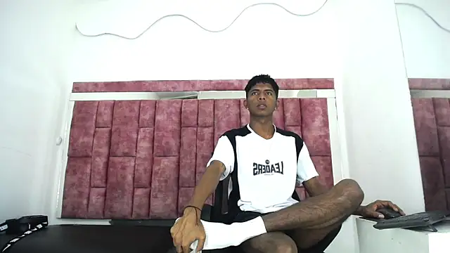 Mick storm online show from 03/29/26, 07:25