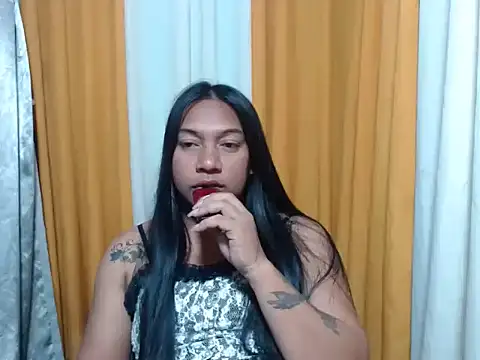 ellah morenax online show from 07/07/26, 08:24