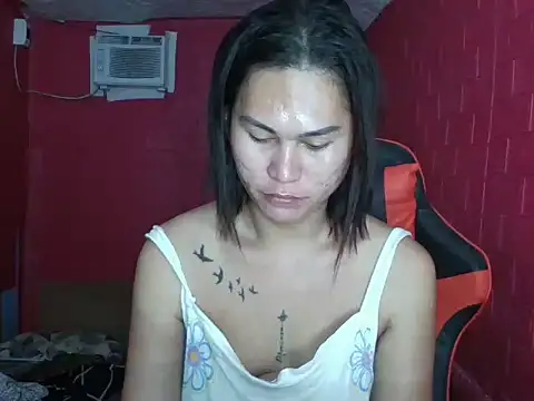 Snapshot of sexychekaiixxx chatting on 06/20/26, 01:36 sexychekaiixxx online show from 06/20/26, 01:36