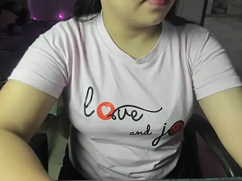 Divya68 online show from 11/15/25, 05:31