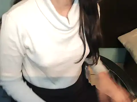 notty heena online show from 12/22/25, 03:25