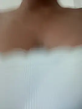 Zoya-Baby1 online show from 11/02/25, 12:07