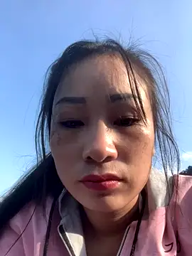 Linh sexyy online show from 10/29/25, 01:30