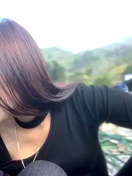 Linh sexyy online show from 11/21/25, 06:12