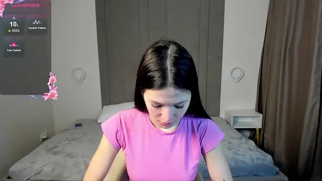 ChillGato online show from 11/18/25, 01:33