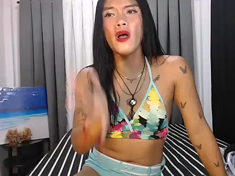 kettie  online show from 10/26/25, 10:54