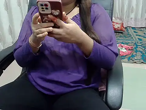 SexyRani2000 online show from 06/17/26, 03:57