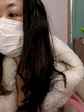 Snapshot of jyuse000ryuse chatting on 01/18/26, 01:53 jyuse000ryuse online show from 01/18/26, 01:53