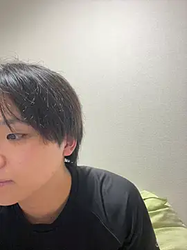 Snapshot of nagi_112 chatting on 06/17/26, 01:12 nagi 112 online show from 06/17/26, 01:12