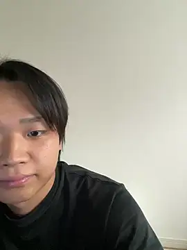 Snapshot of nagi_112 chatting on 06/20/26, 05:10 nagi 112 online show from 06/20/26, 05:10