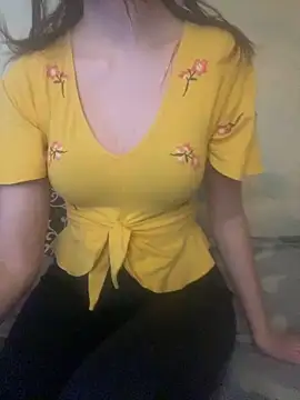 KittieCreme online show from 11/16/25, 09:48