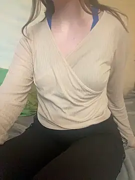 KittieCreme online show from 04/11/26, 11:58