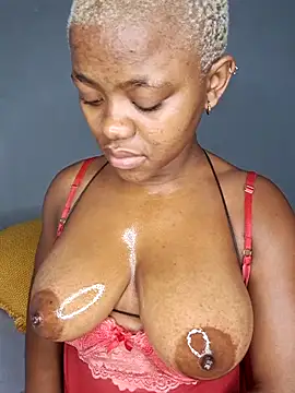 certifiedhottie2025 online show from 02/10/26, 09:46