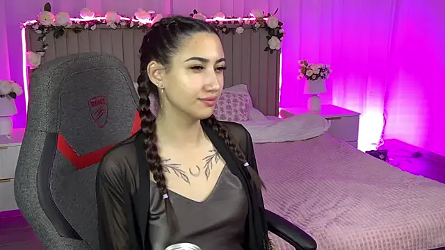 RebeckaThornton online show from 01/09/26, 09:45