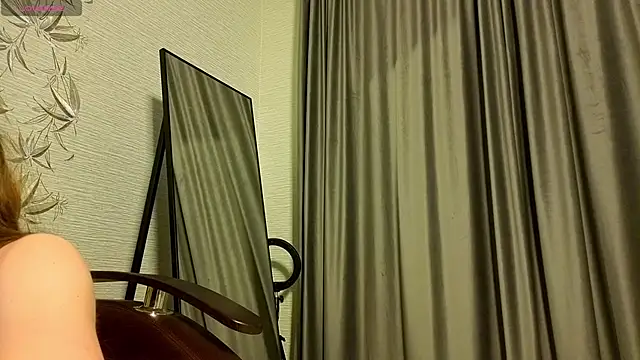 MissPompadure online show from 02/23/26, 11:35