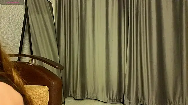 MissPompadure online show from 03/07/26, 07:44