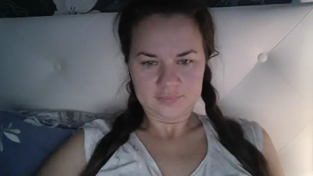 GiaaCaranggi online show from 11/23/25, 05:29