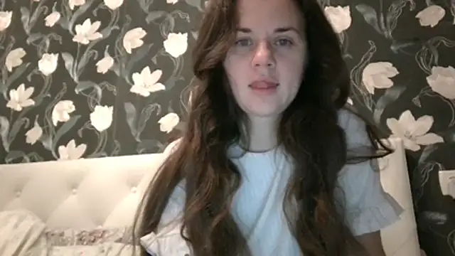 GiaaCaranggi online show from 12/19/25, 08:05