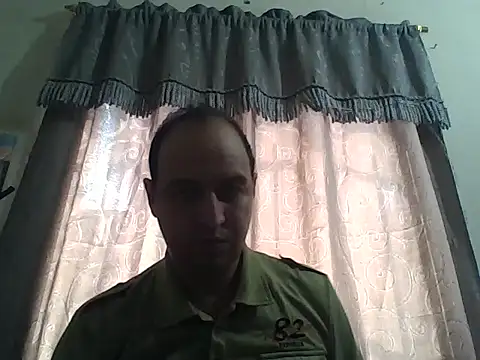 sacarlettareyo online show from 10/26/25, 05:52