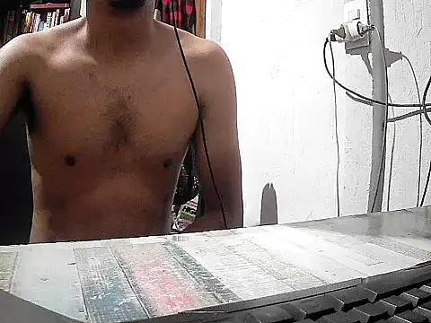 PedroRP69 online show from 04/19/26, 03:17