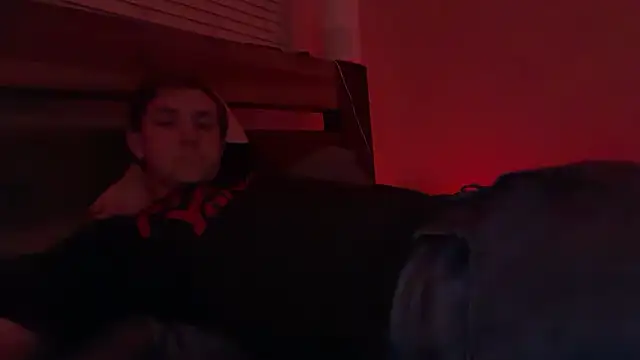 eddieeeeee1232 online show from 11/03/25, 12:57