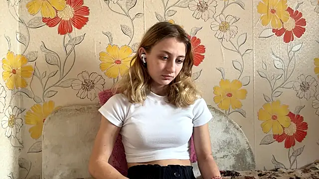 AmeliLia online show from 04/09/26, 12:43