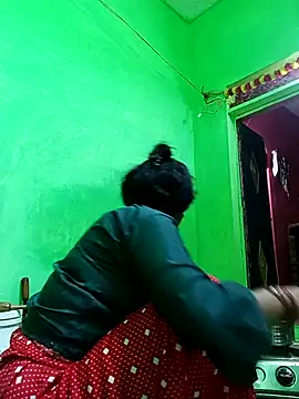 Karishma cute online show from 10/17/25, 07:55