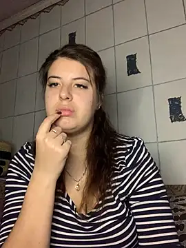 MiraCastellon online show from 11/25/25, 11:54