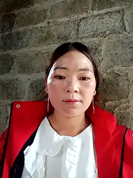 Snapshot of laddy-cute chatting on 10/14/25, 02:45 laddy-cute online show from 10/14/25, 02:45