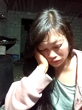 siusiu-00 online show from 12/18/25, 10:05